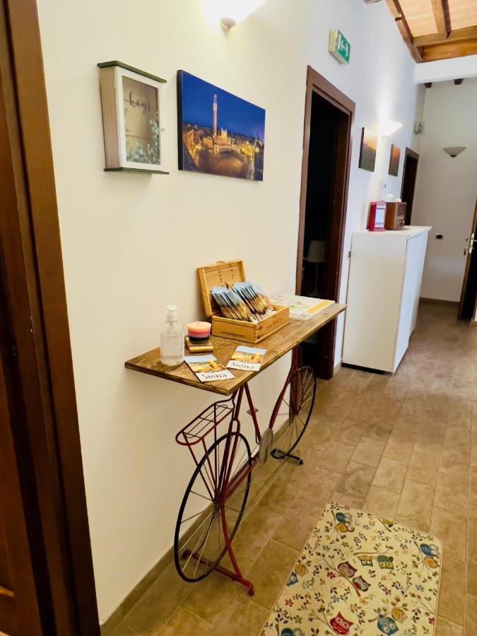 Podere La Miniera Relax & Food Siena Luaran gambar